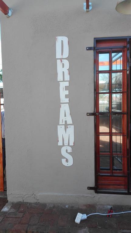 Готель Dreams Б’юфорт-Вест Екстер'єр фото